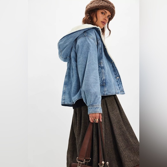 Free People We The Free Asher Cozy Denim Jacket - Picture 3 of 8